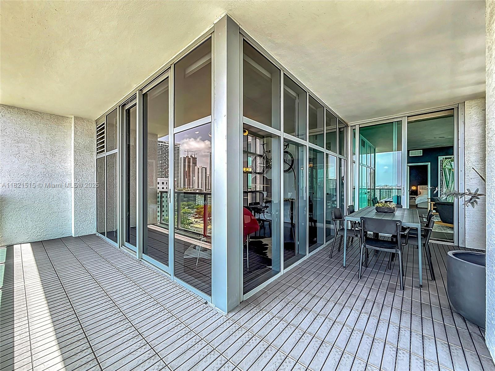 FOUR MIDTOWN MIAMI CONDO - Residential