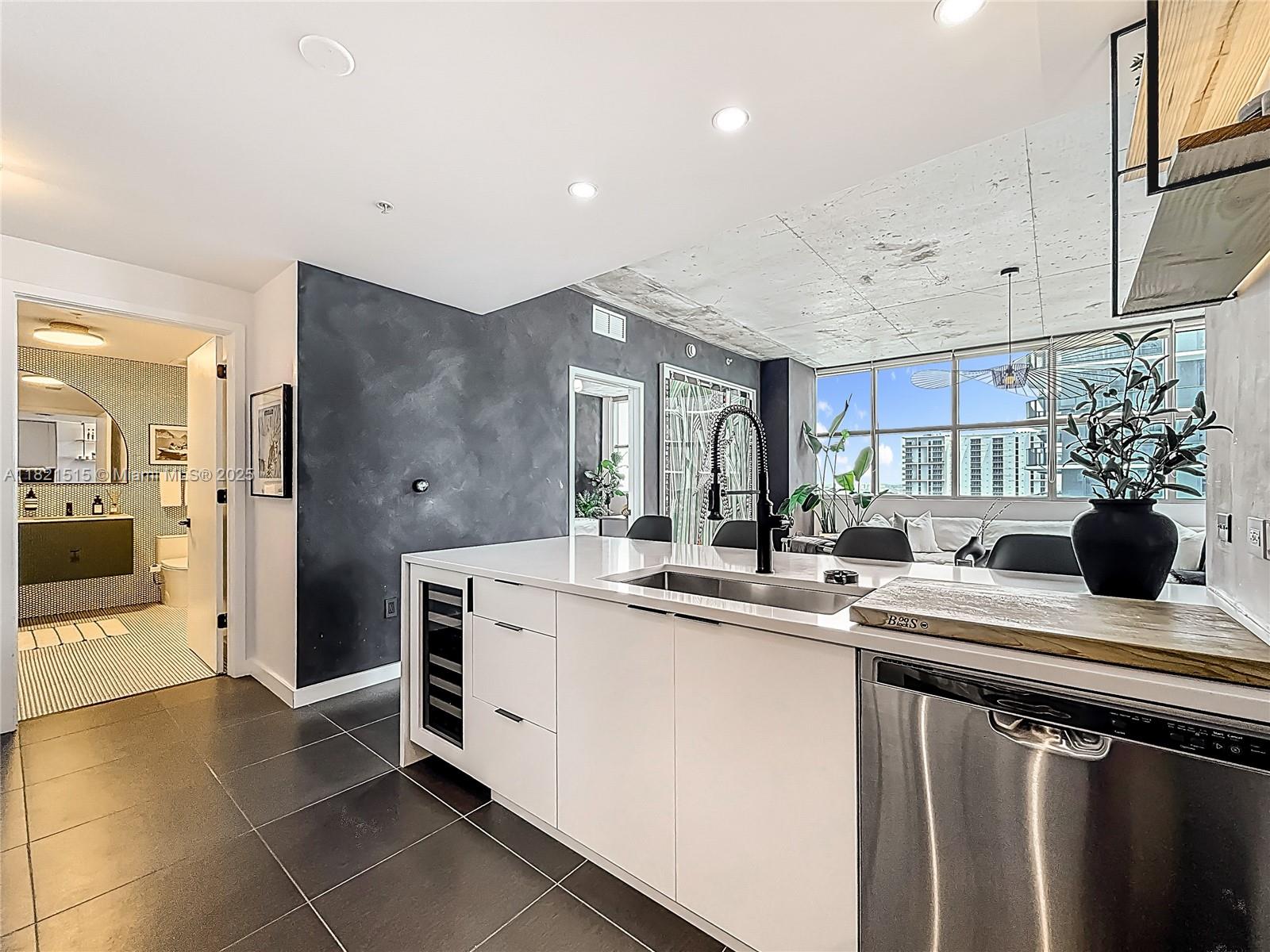 FOUR MIDTOWN MIAMI CONDO - Residential