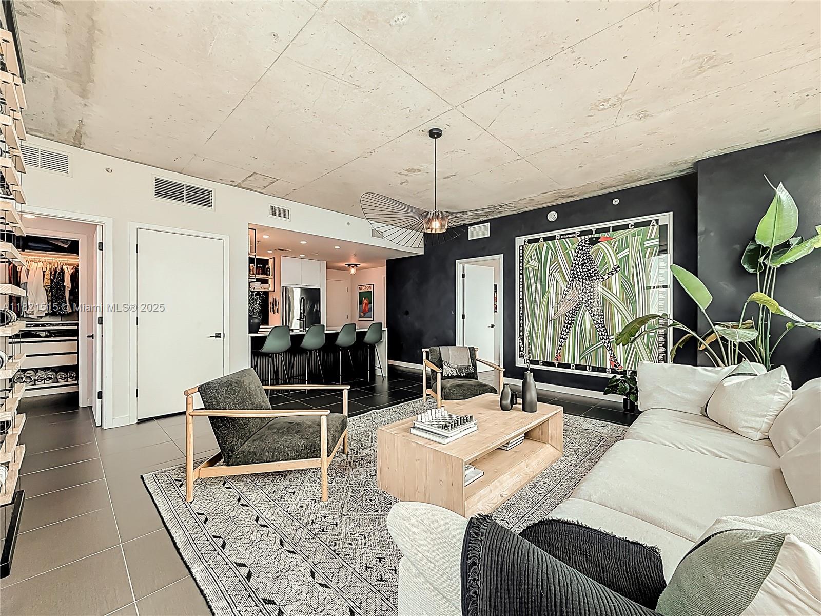 FOUR MIDTOWN MIAMI CONDO - Residential