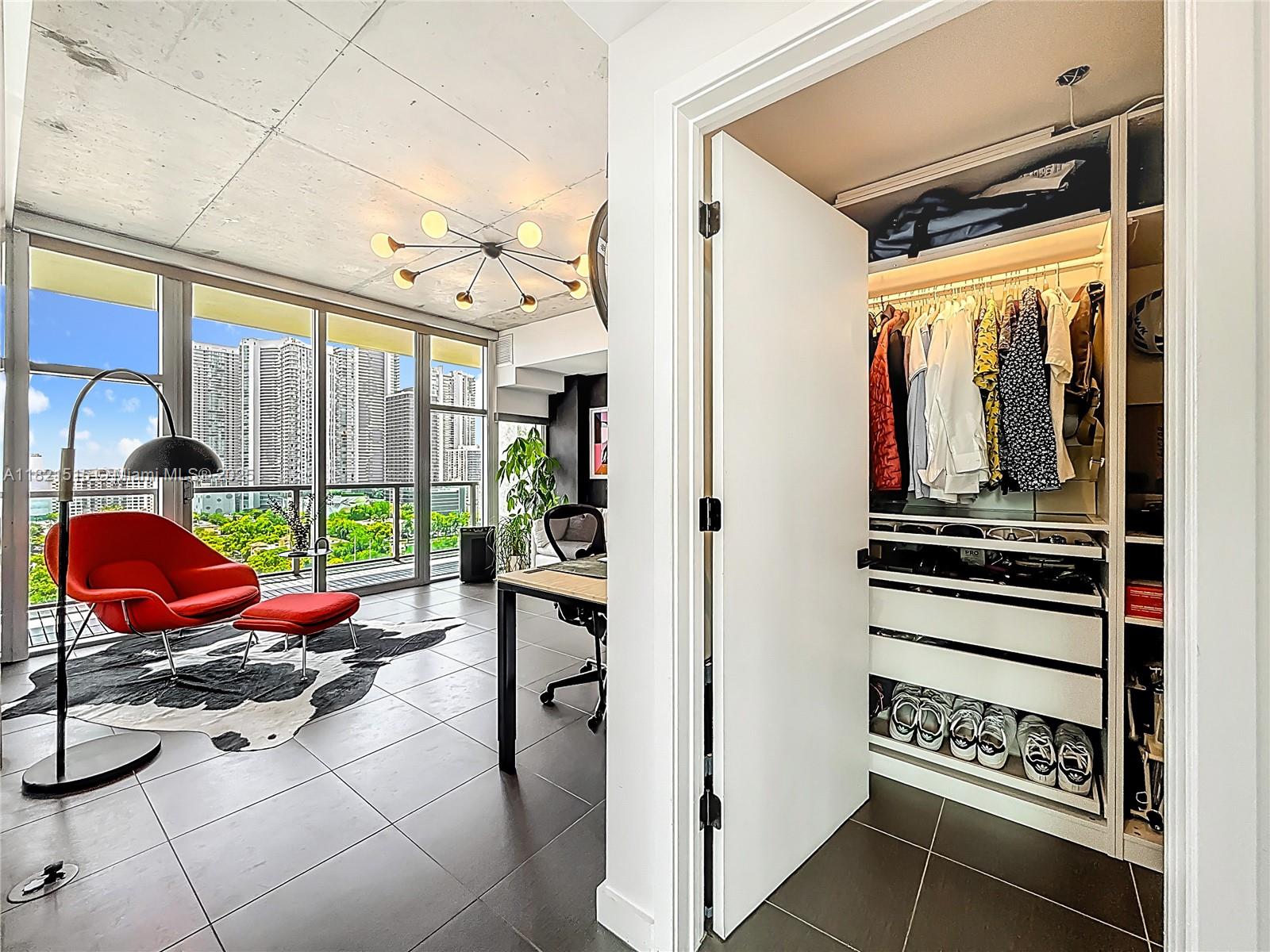 FOUR MIDTOWN MIAMI CONDO - Residential