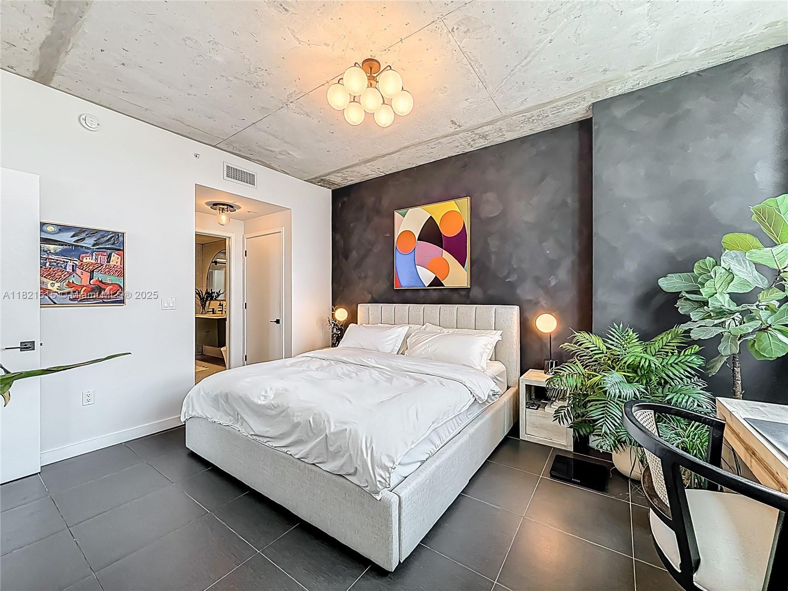 FOUR MIDTOWN MIAMI CONDO - Residential