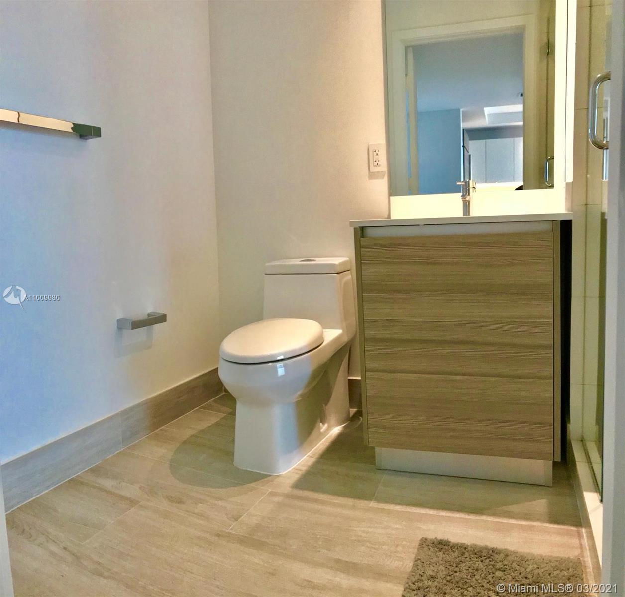 3401 MIDTOWN CONDO - Residential