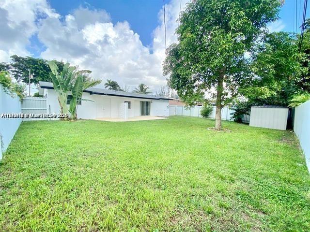 SUNRISE GOLF VILLAGE SEC - Residential