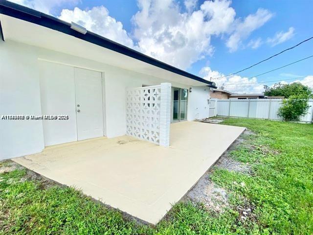 SUNRISE GOLF VILLAGE SEC - Residential