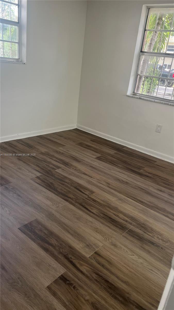 LAWRENCE ESTATE LAND CO - Residential Lease