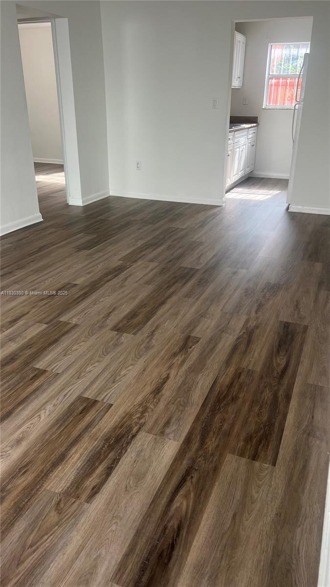 LAWRENCE ESTATE LAND CO - Residential Lease