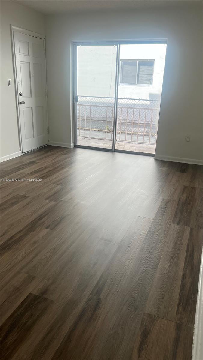LAWRENCE ESTATE LAND CO - Residential Lease