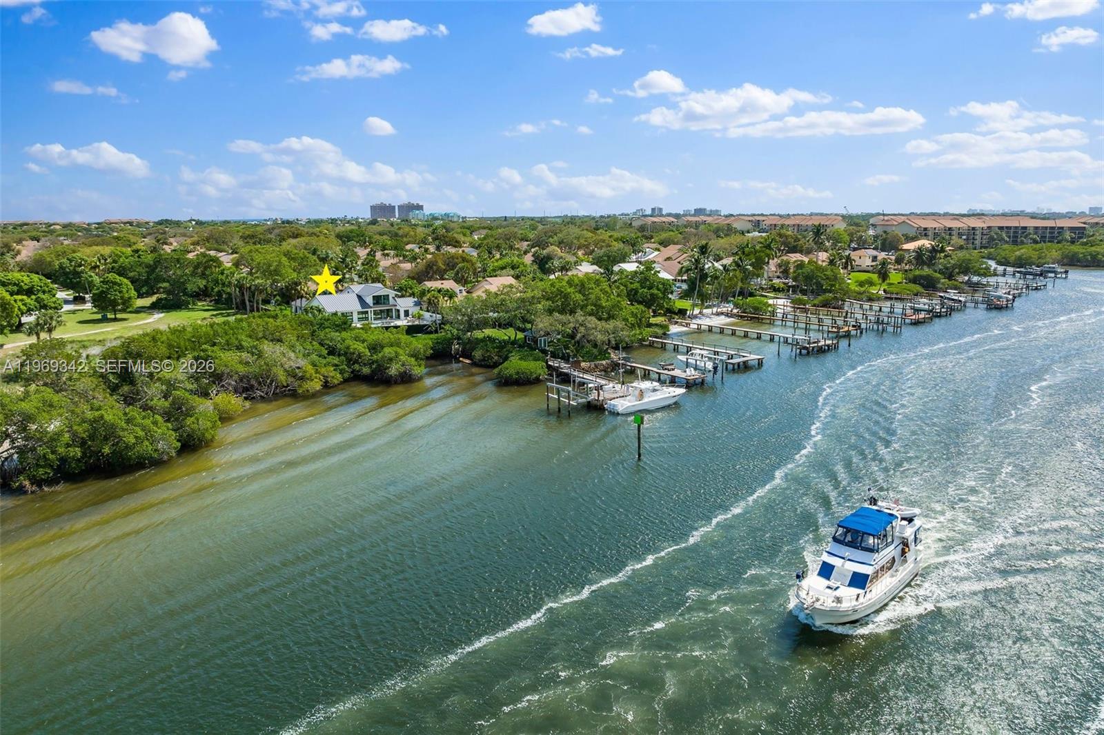 OCEAN TRAIL - Residential