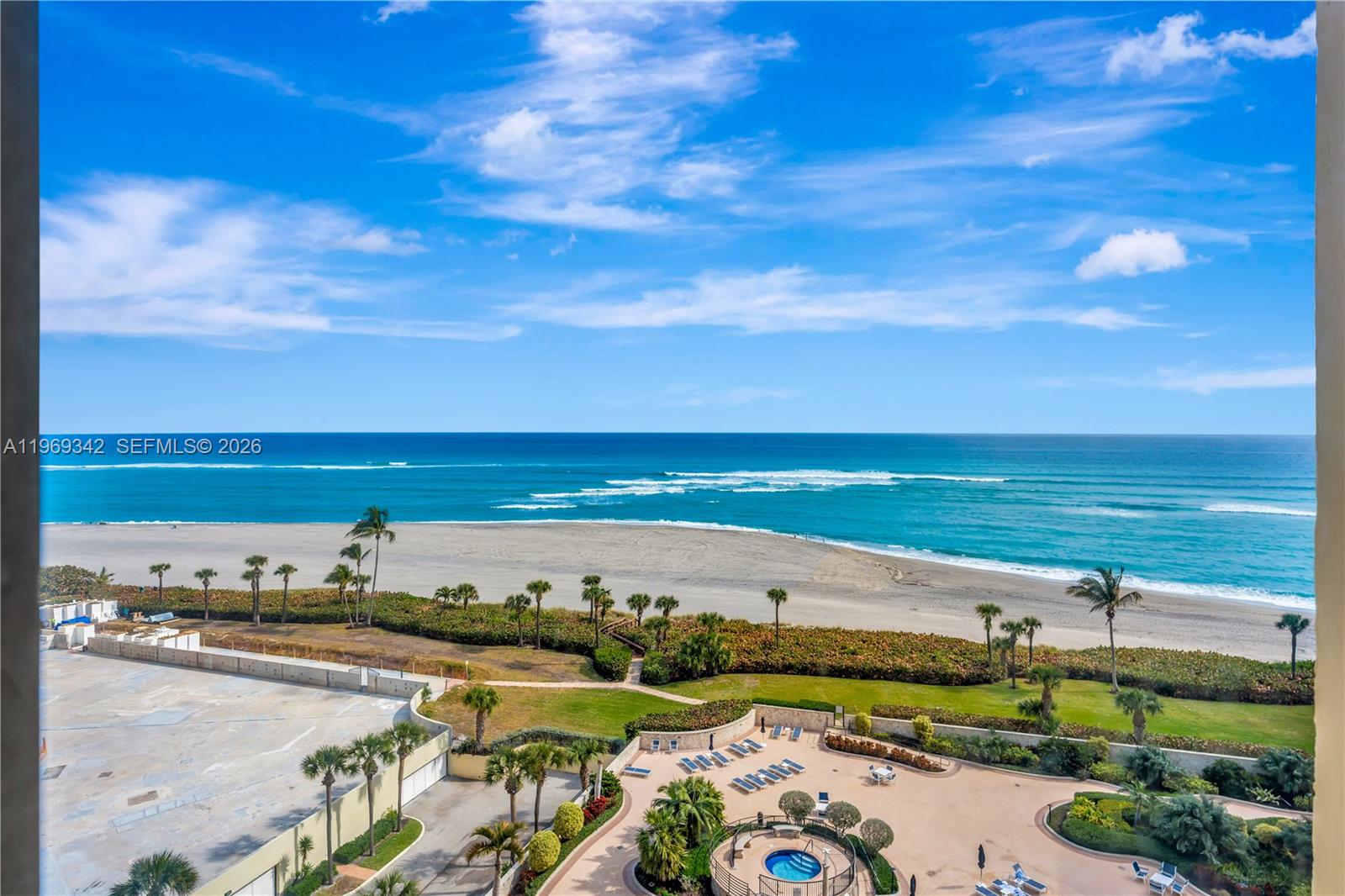 OCEAN TRAIL - Residential