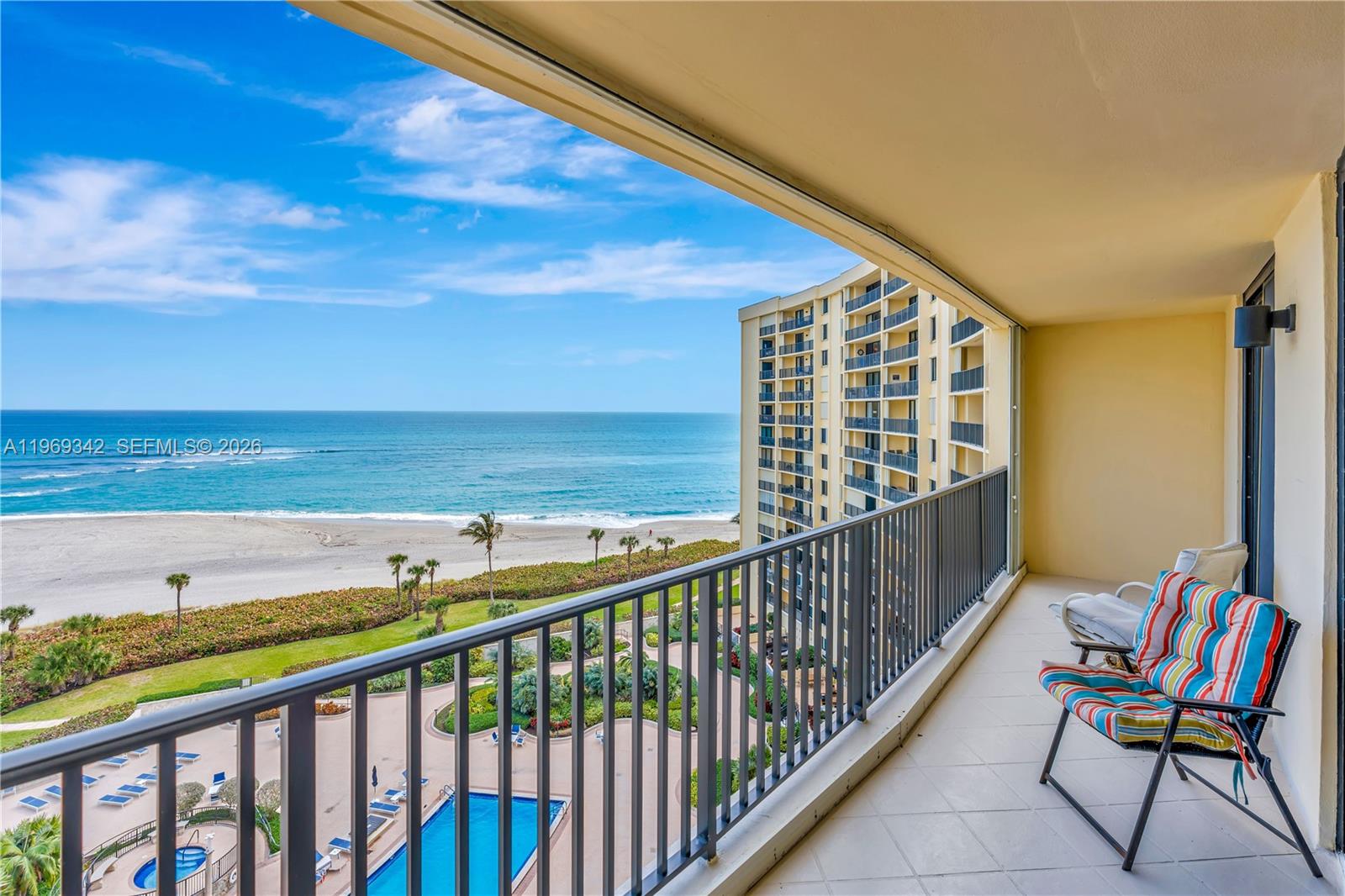 OCEAN TRAIL - Residential