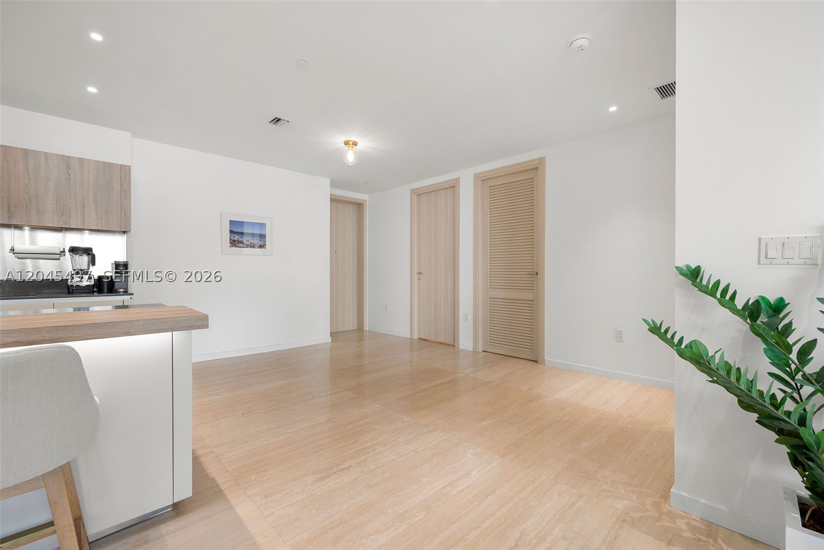 BRICKELL FLATIRON CONDO - Residential
