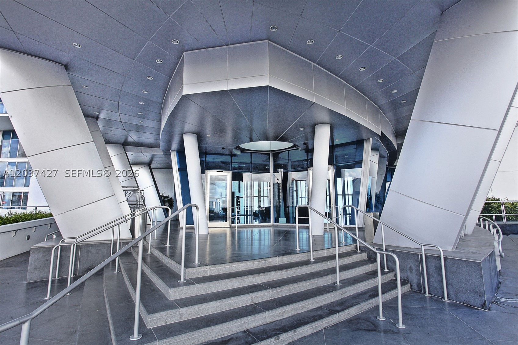 JADE BEACH CONDO - Residential Lease