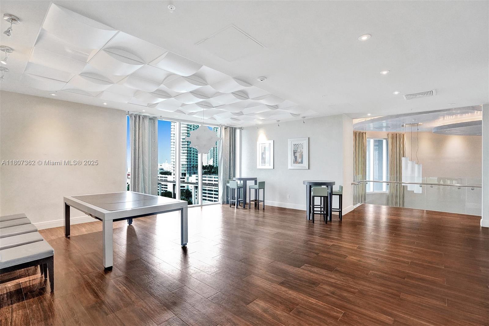 LATITUDE ON THE RIVER CON - Residential Lease