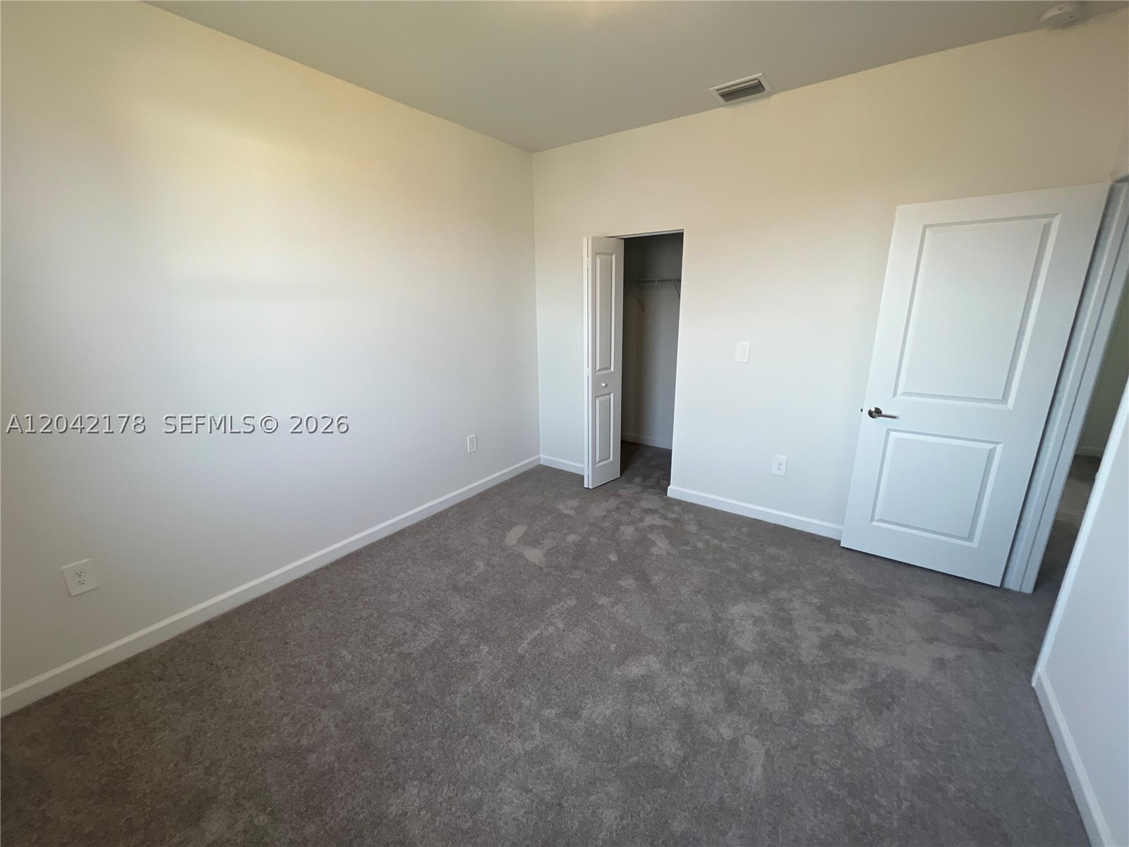 ESTATES AT SILVER PALM - Residential Lease