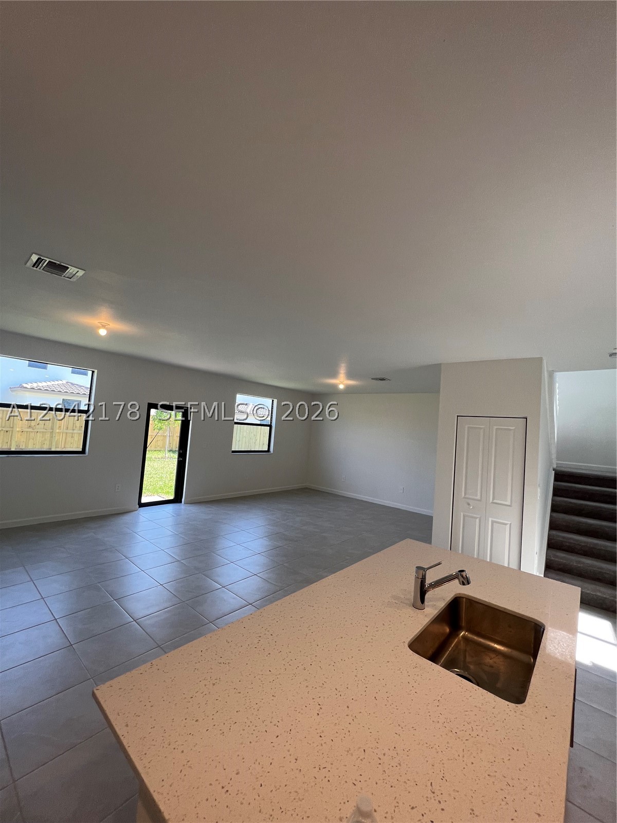 ESTATES AT SILVER PALM - Residential Lease