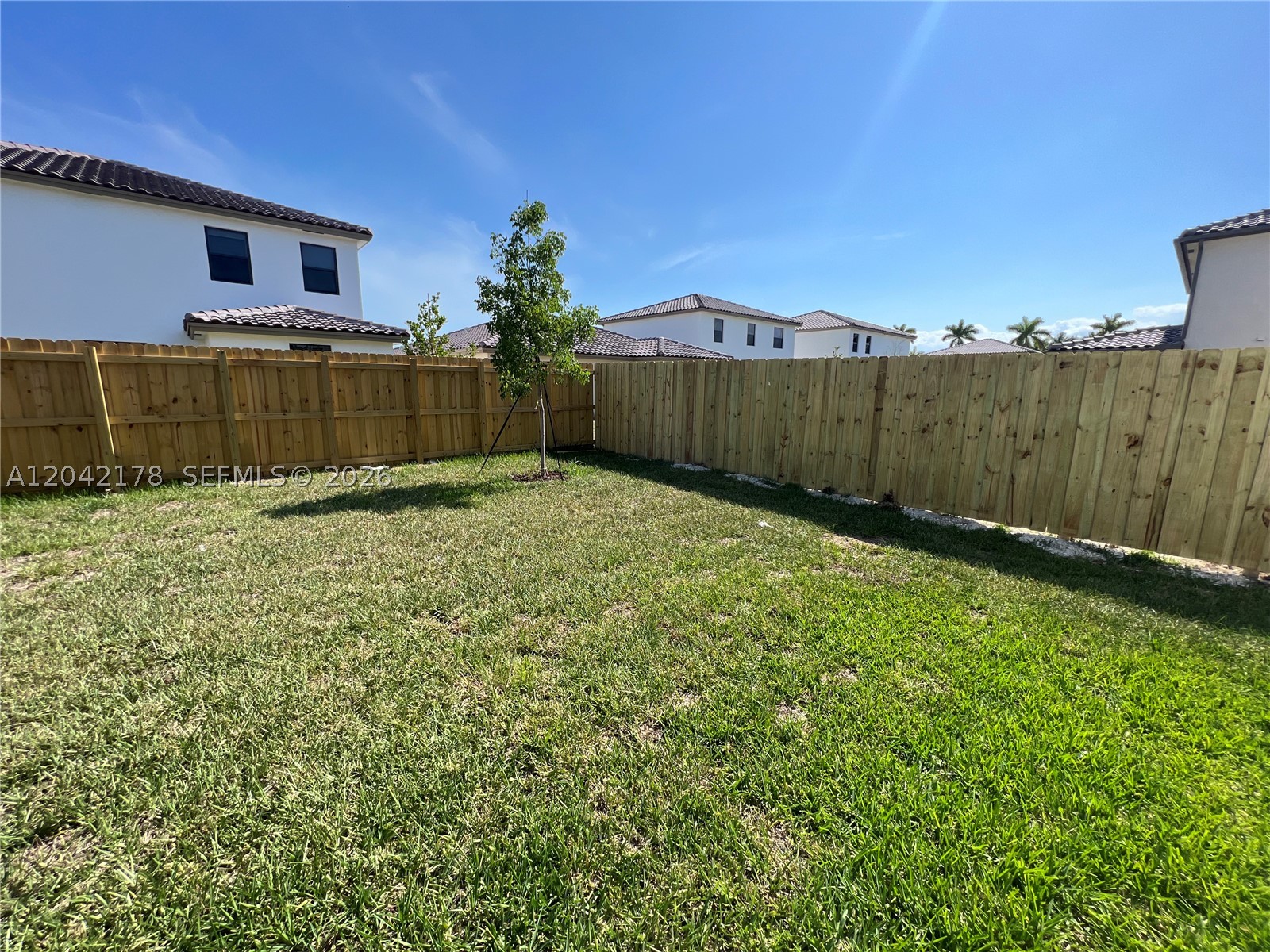 ESTATES AT SILVER PALM - Residential Lease