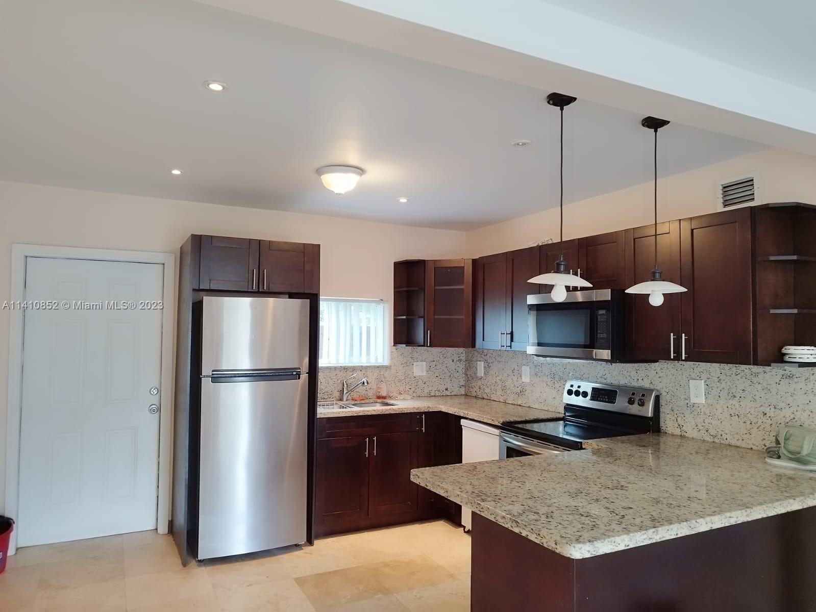 ALHAMBRA HEIGHTS SEC 6 - Residential Lease