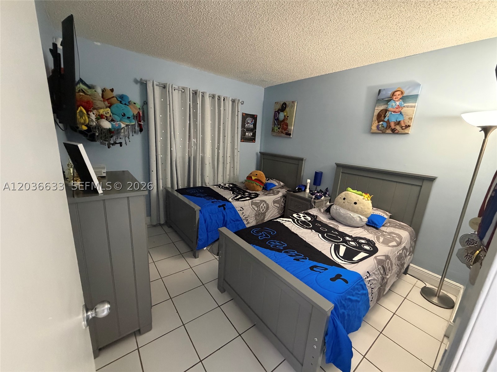 GROVES VILLAS - Residential Lease