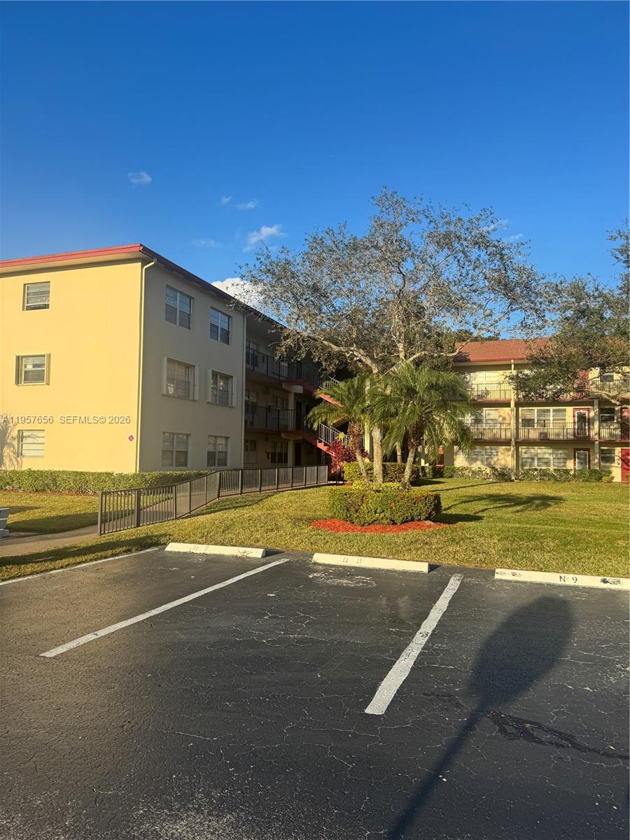NEW HAMPTON AT CENTURY VI - Residential