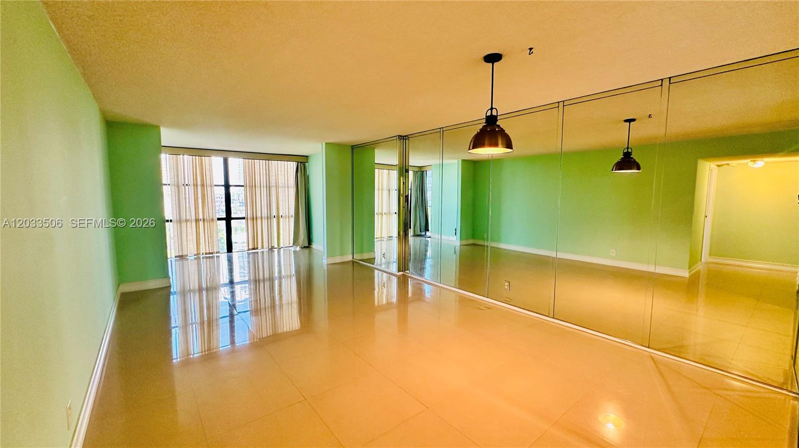 OCEANVIEW PARK CONDO - Residential Lease