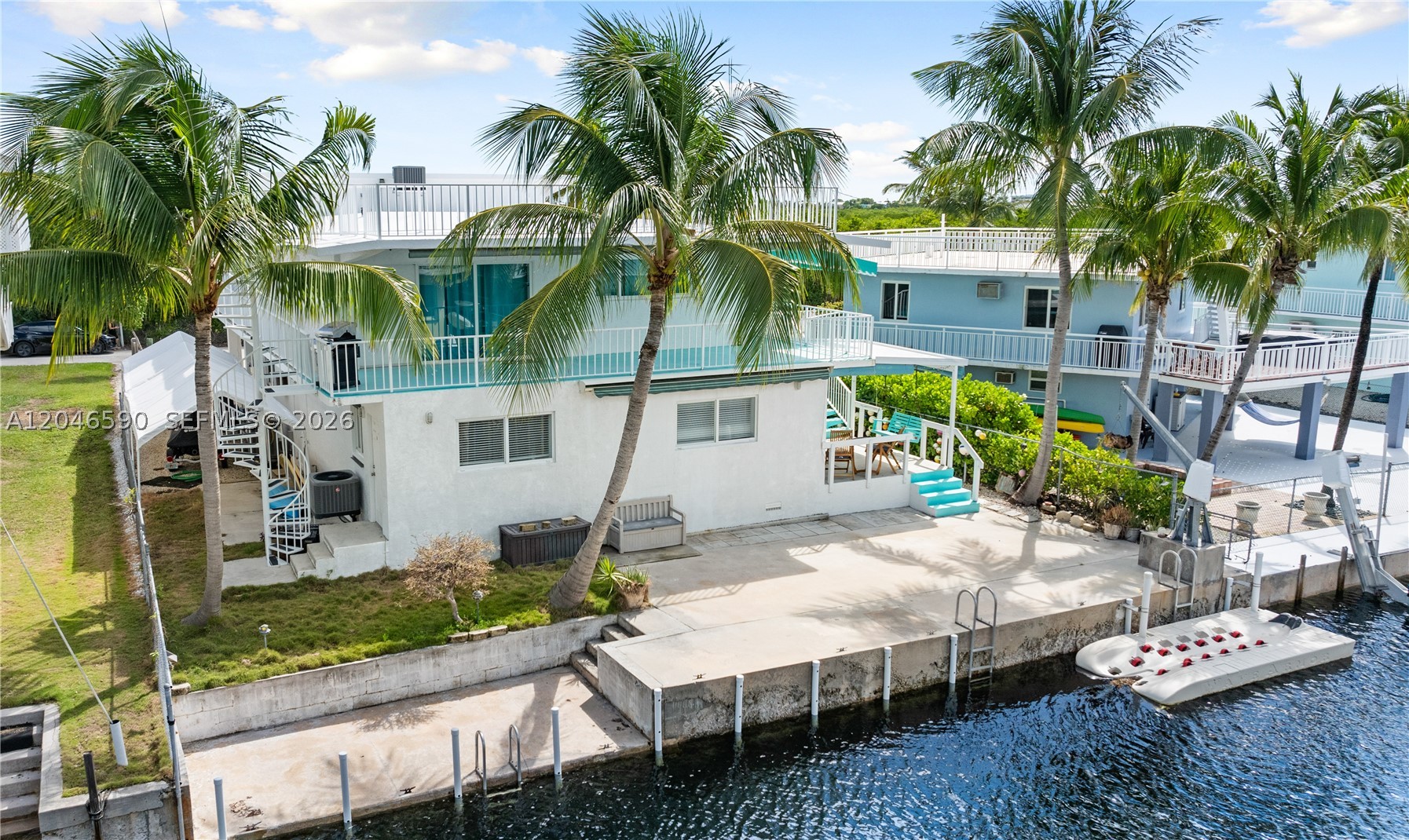 ROCK HARBOR ESTATE - Residential