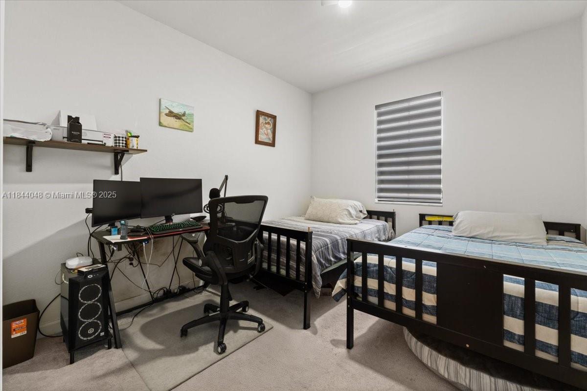 SILVER PALM RESIDENTIAL H - Residential