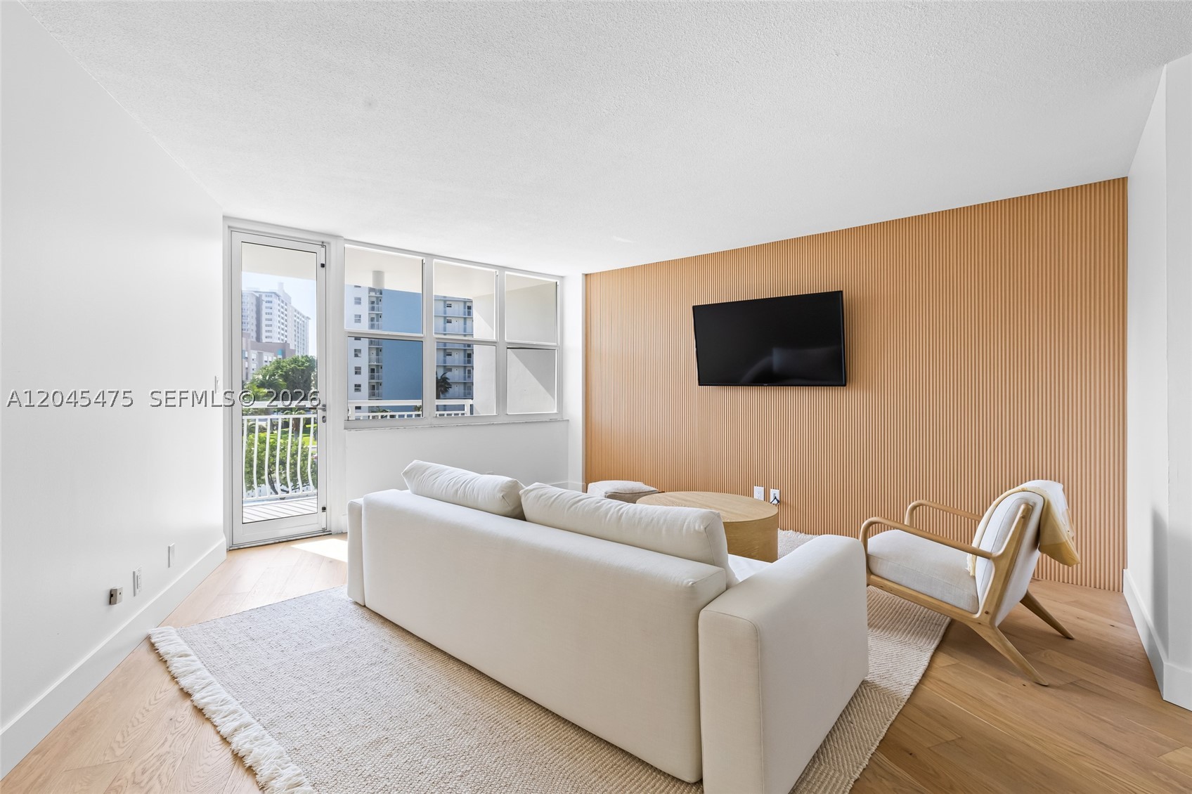 NASSAU HOUSE CONDOMINIUM - Residential
