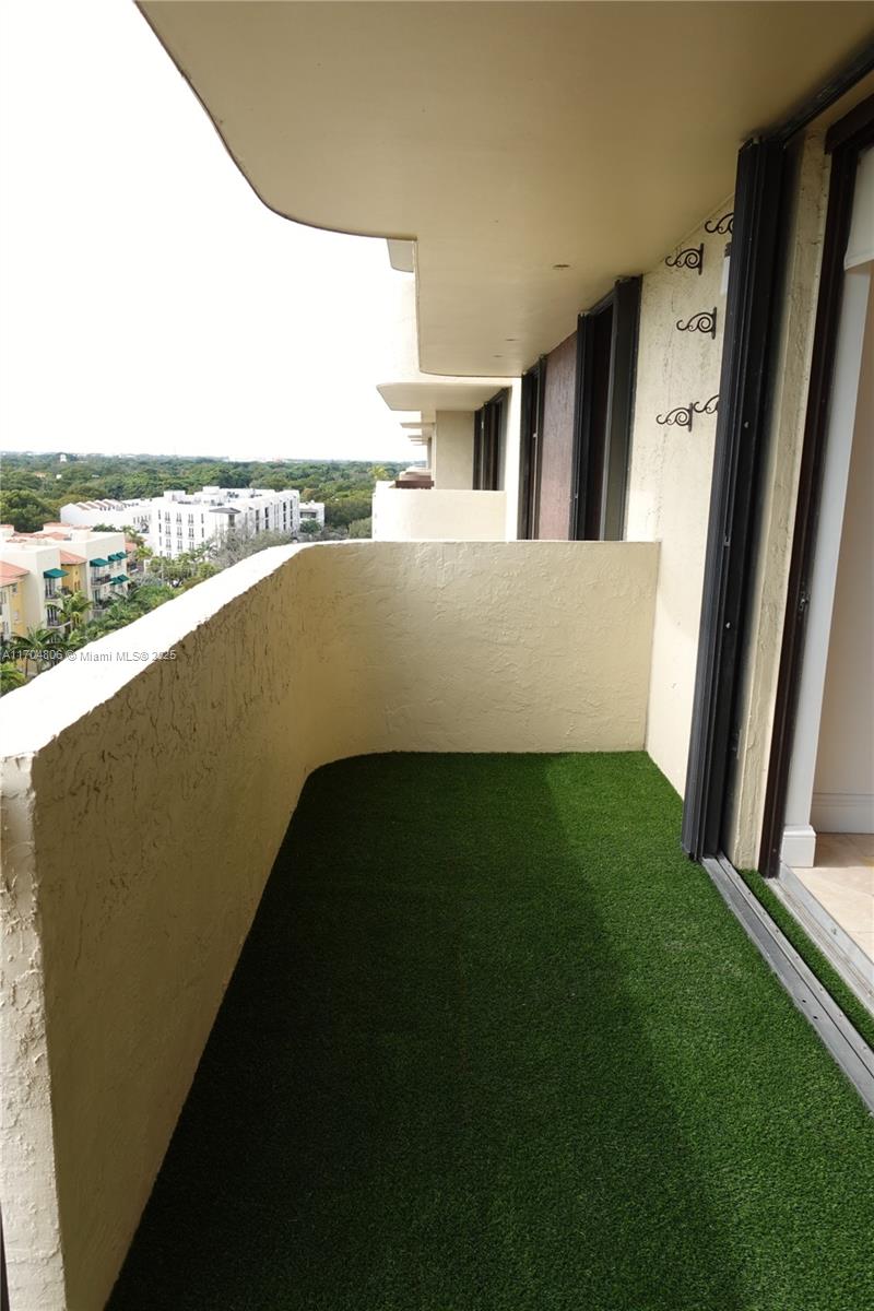 BILTMORE II CONDO - Residential