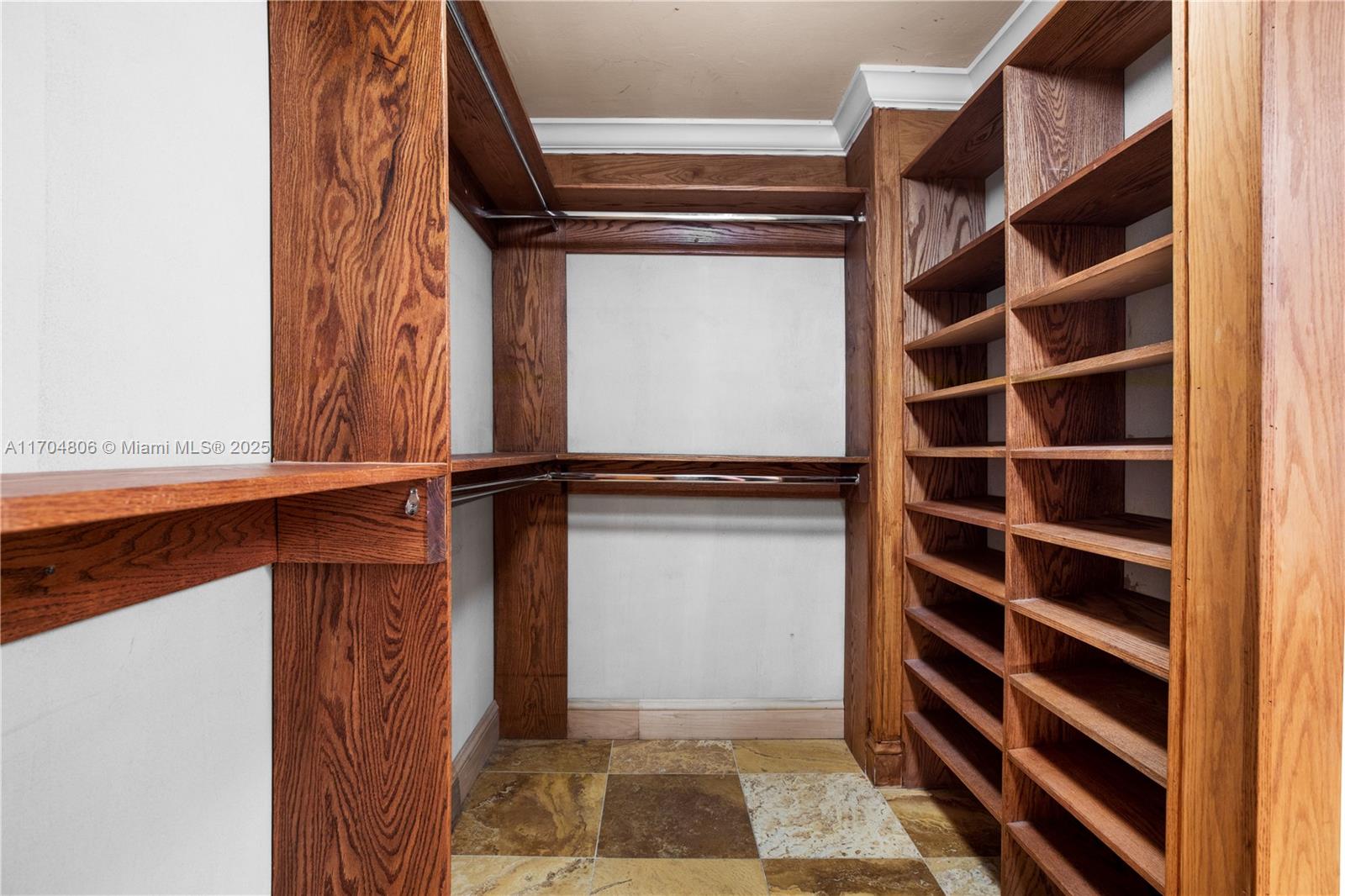 BILTMORE II CONDO - Residential