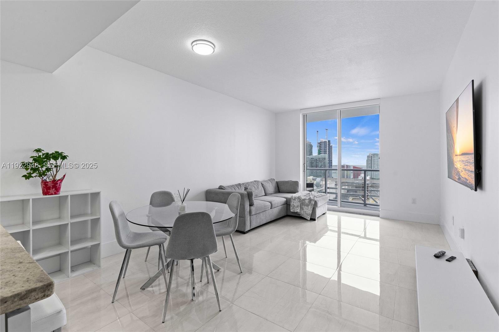 LATITUDE ON THE RIVER CON - Residential Lease