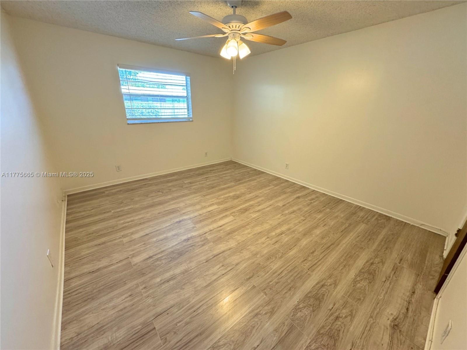 BEULALAND - Residential Lease