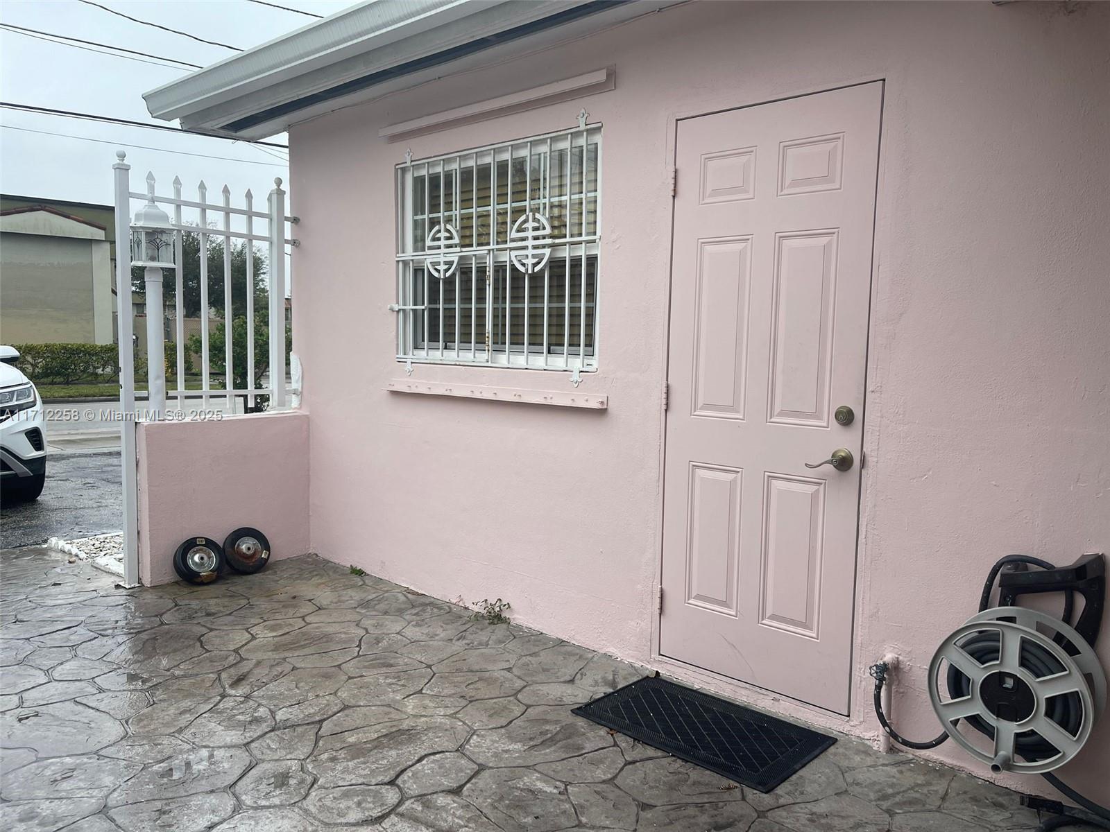 SUB OF - Residential Lease