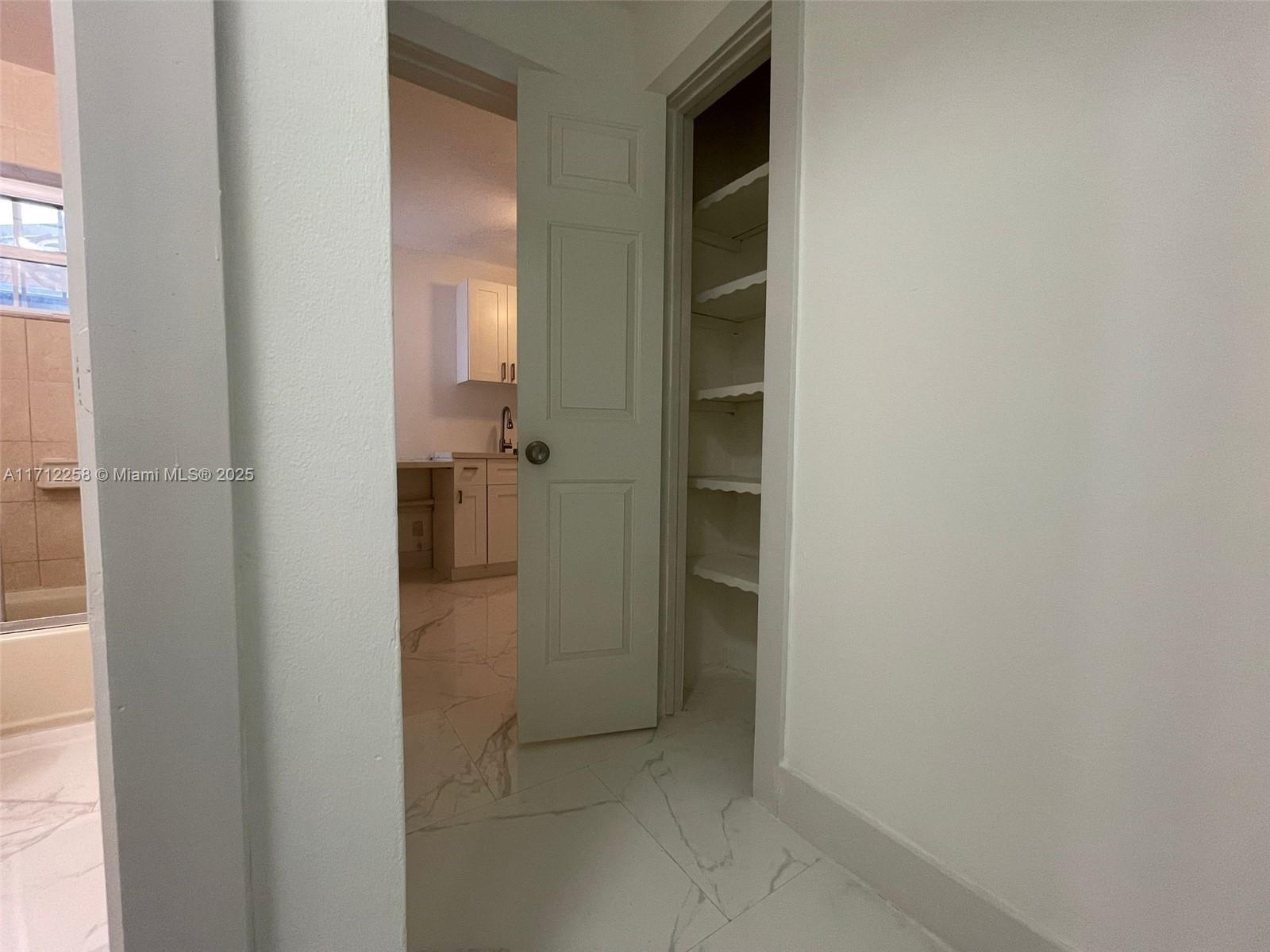 SUB OF - Residential Lease
