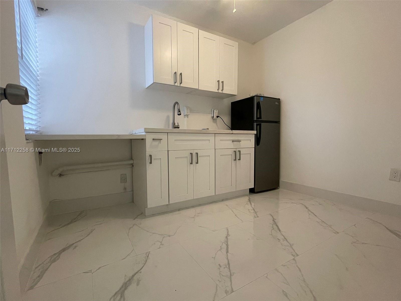 SUB OF - Residential Lease