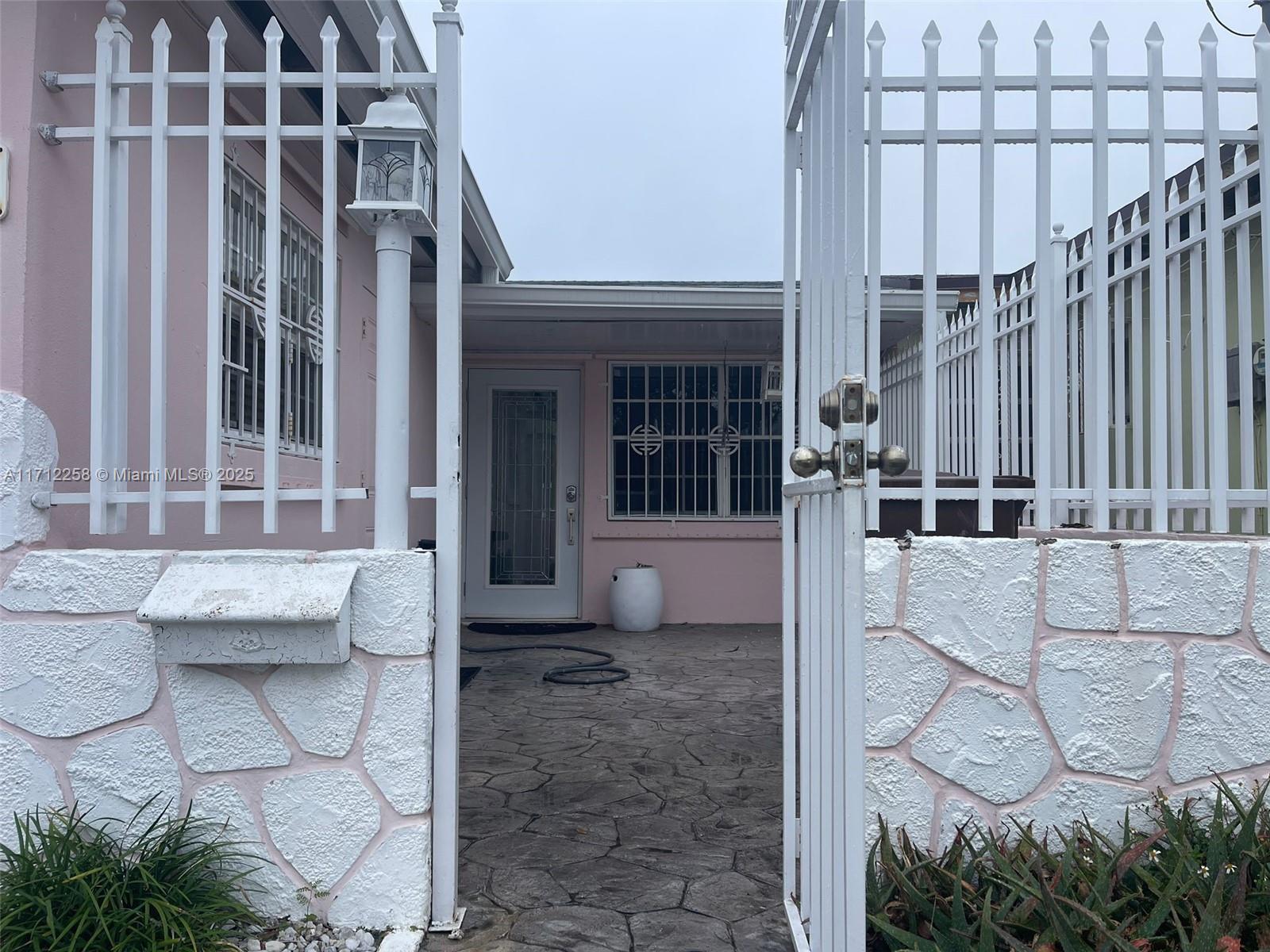 SUB OF - Residential Lease