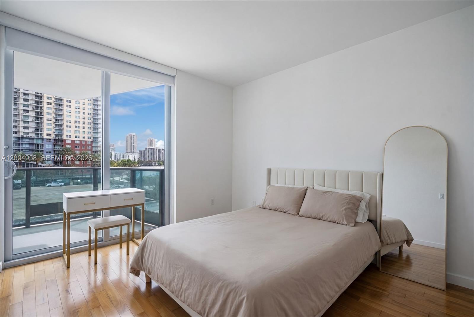 JADE RESIDENCES AT BRICKE - Residential