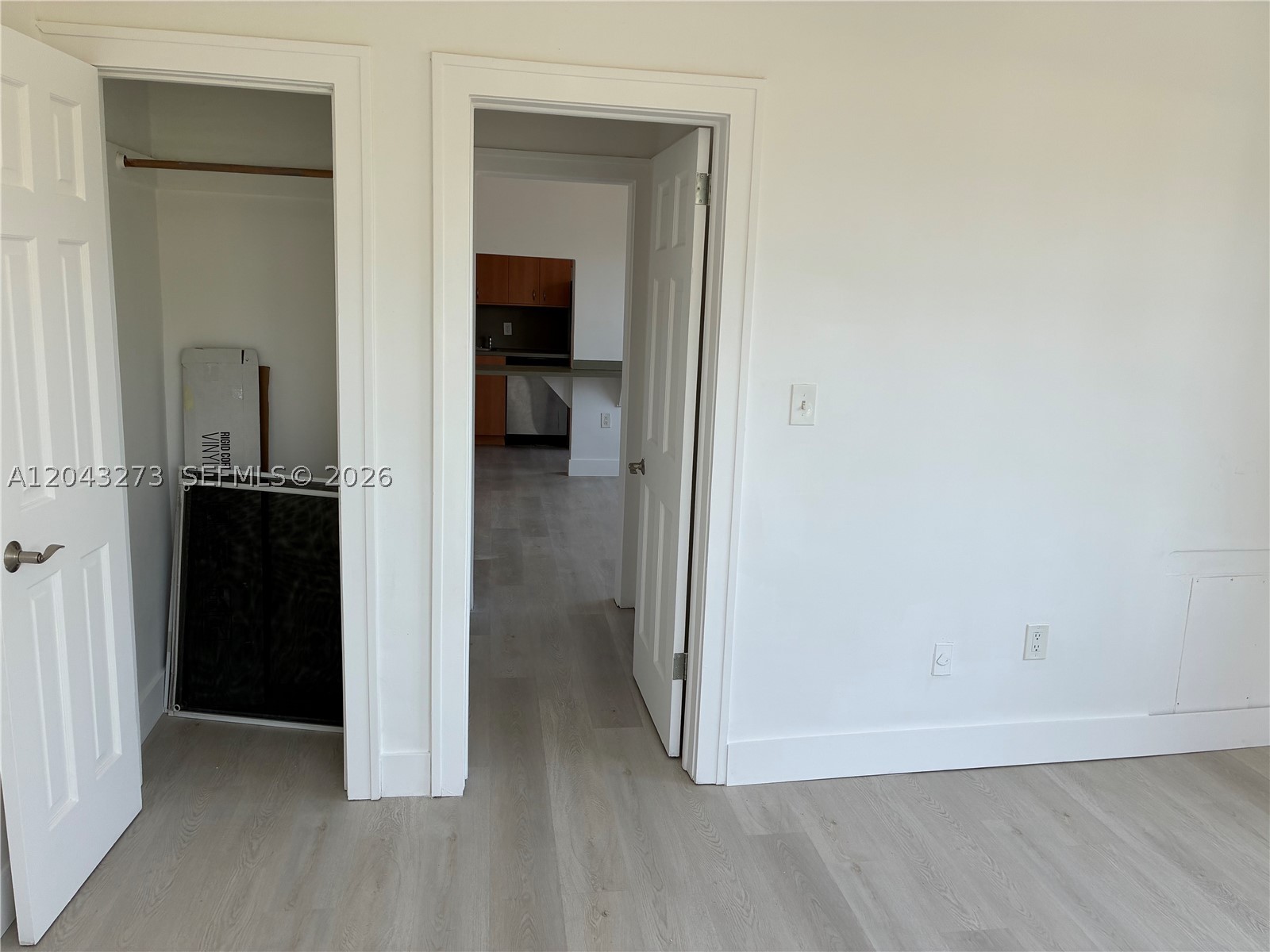 THE MICHIGAN CONDO - Residential