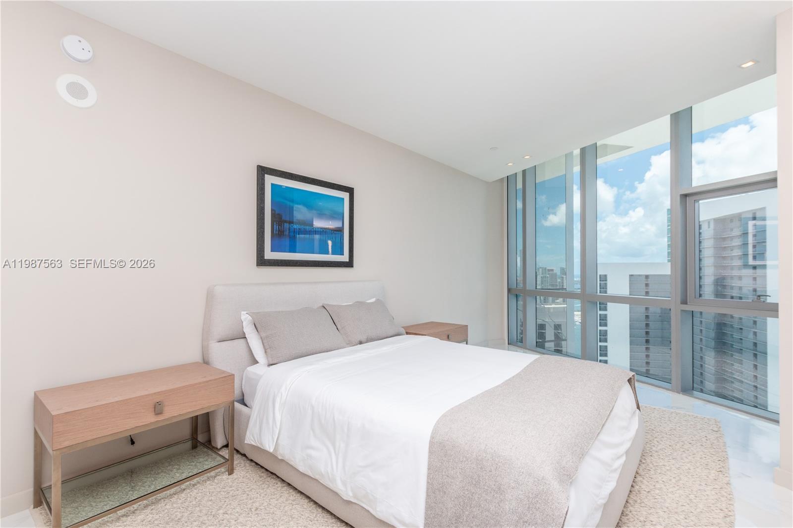 PARAMOUNT MIAMI WORLDCENT - Residential