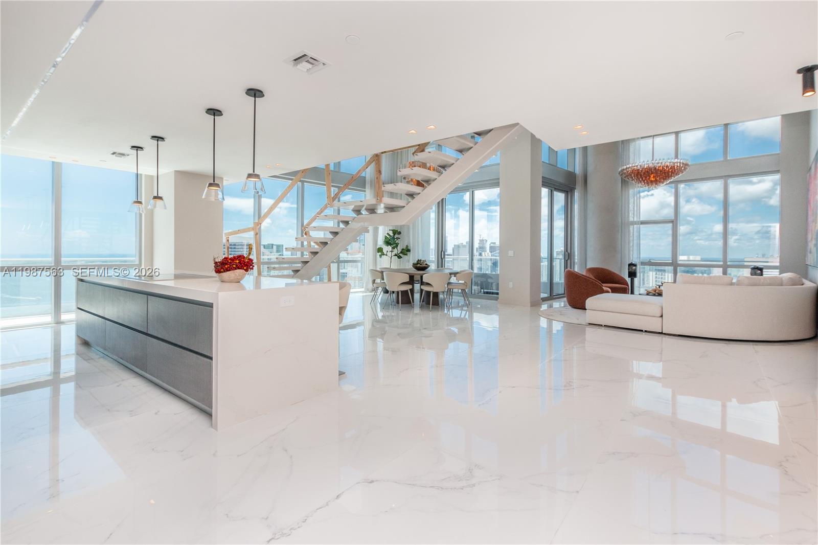 PARAMOUNT MIAMI WORLDCENT - Residential