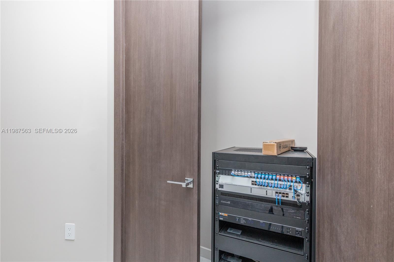 PARAMOUNT MIAMI WORLDCENT - Residential