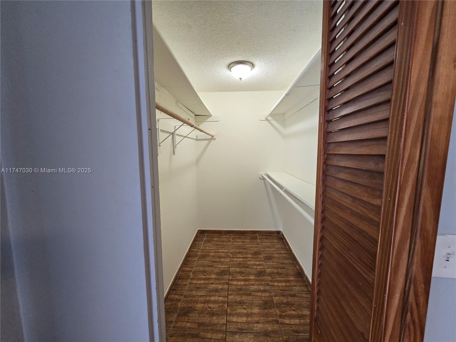 NORTH BAY VILLAS CONDO - Residential Lease