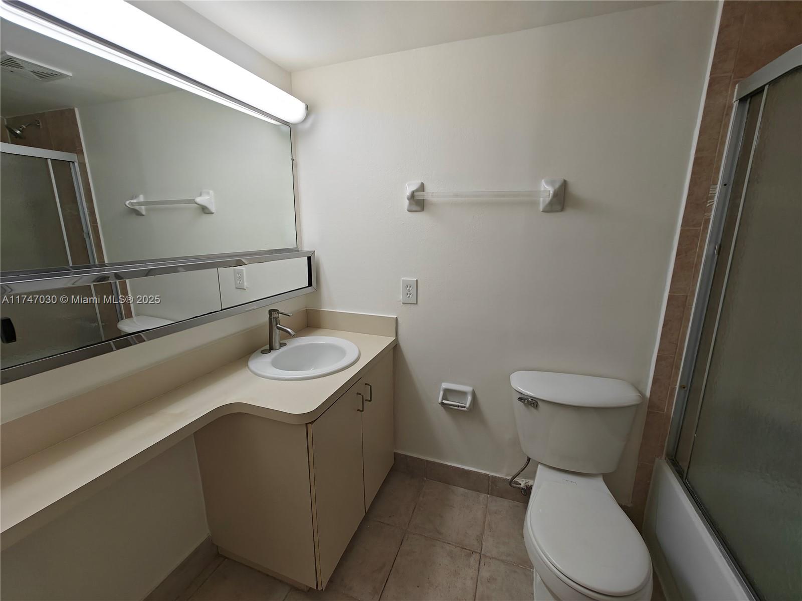 NORTH BAY VILLAS CONDO - Residential Lease