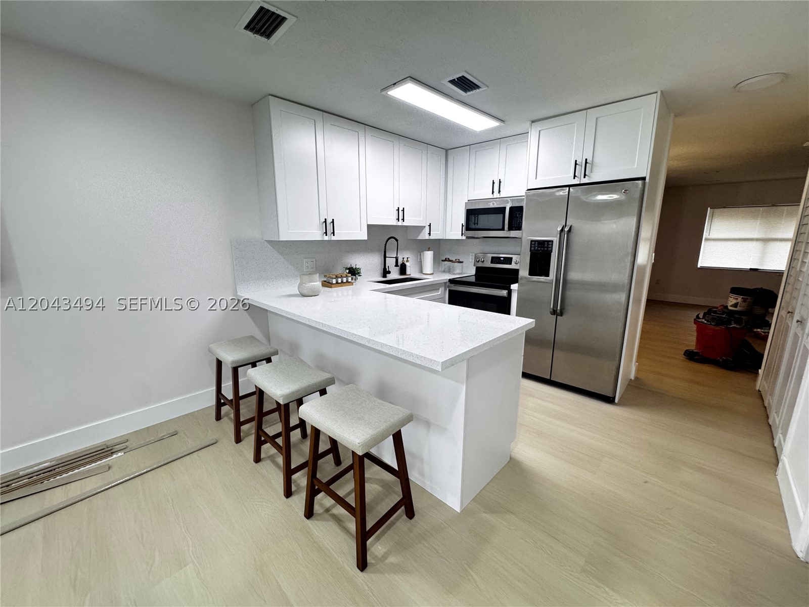 KENDALE LAKES NORTH SEC 9 - Residential