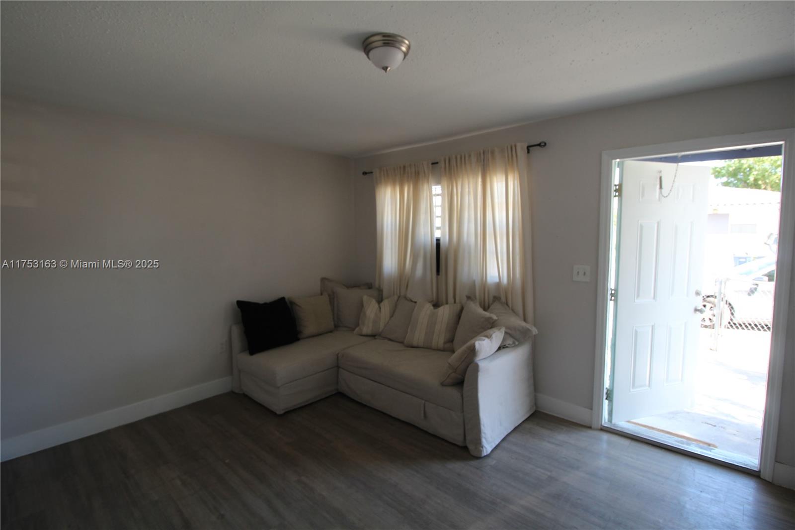 NATURE PARK - Residential Lease