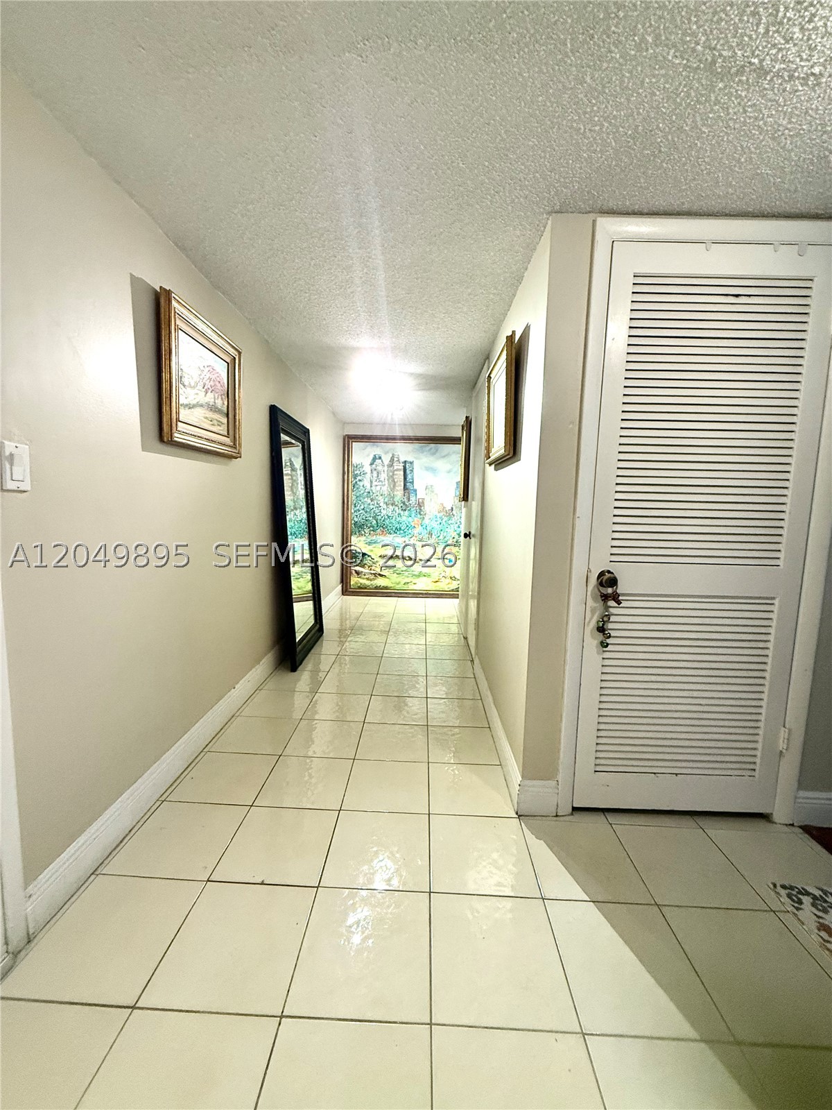10000 PLAZA CONDO-NORTH T - Residential Lease