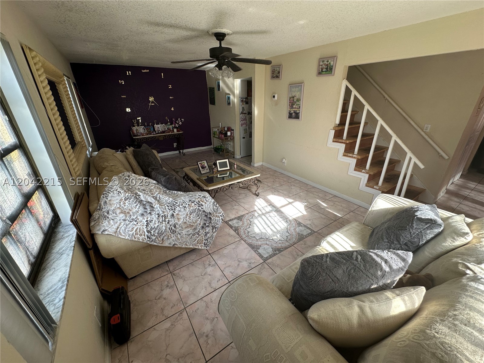 COLONIES CONDO - Residential
