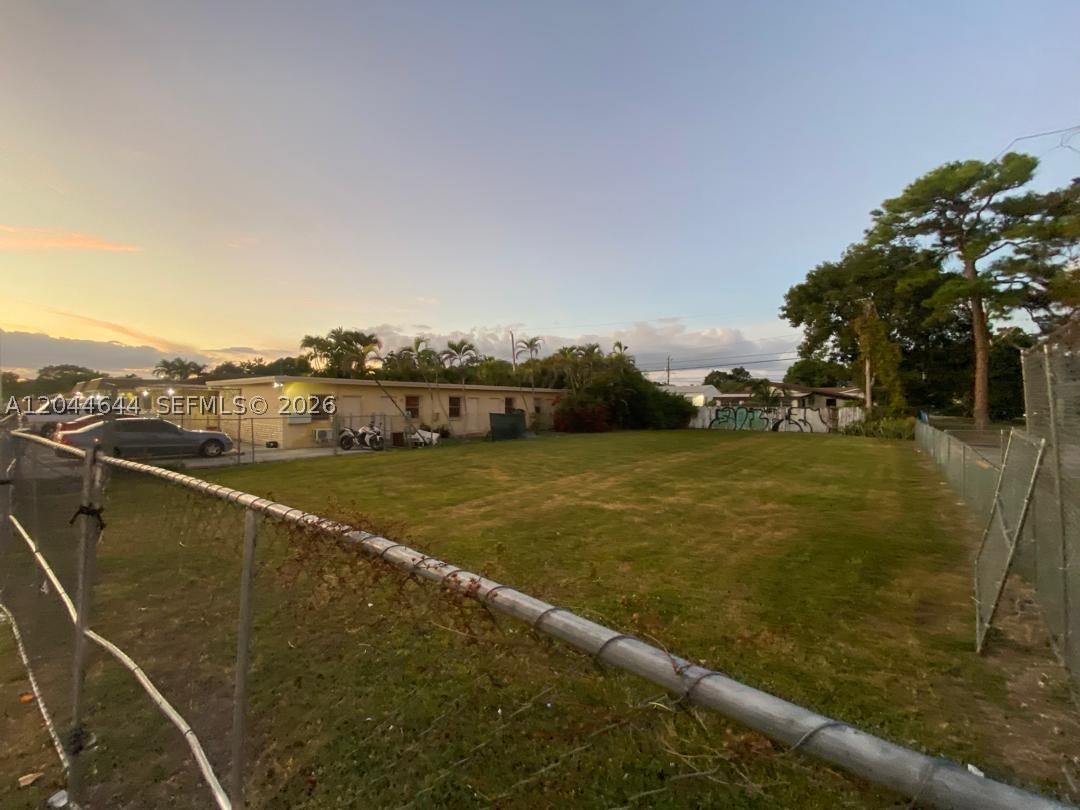 Exceptional development opportunity in the heart of Miami-Dade! This T5-L zoned vacant lot offers incredible potential for mixed-use, multifamily residential, or limited commercial development.