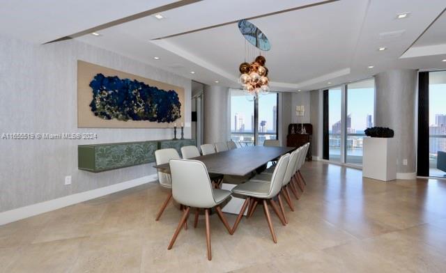 Williams Island - Residential