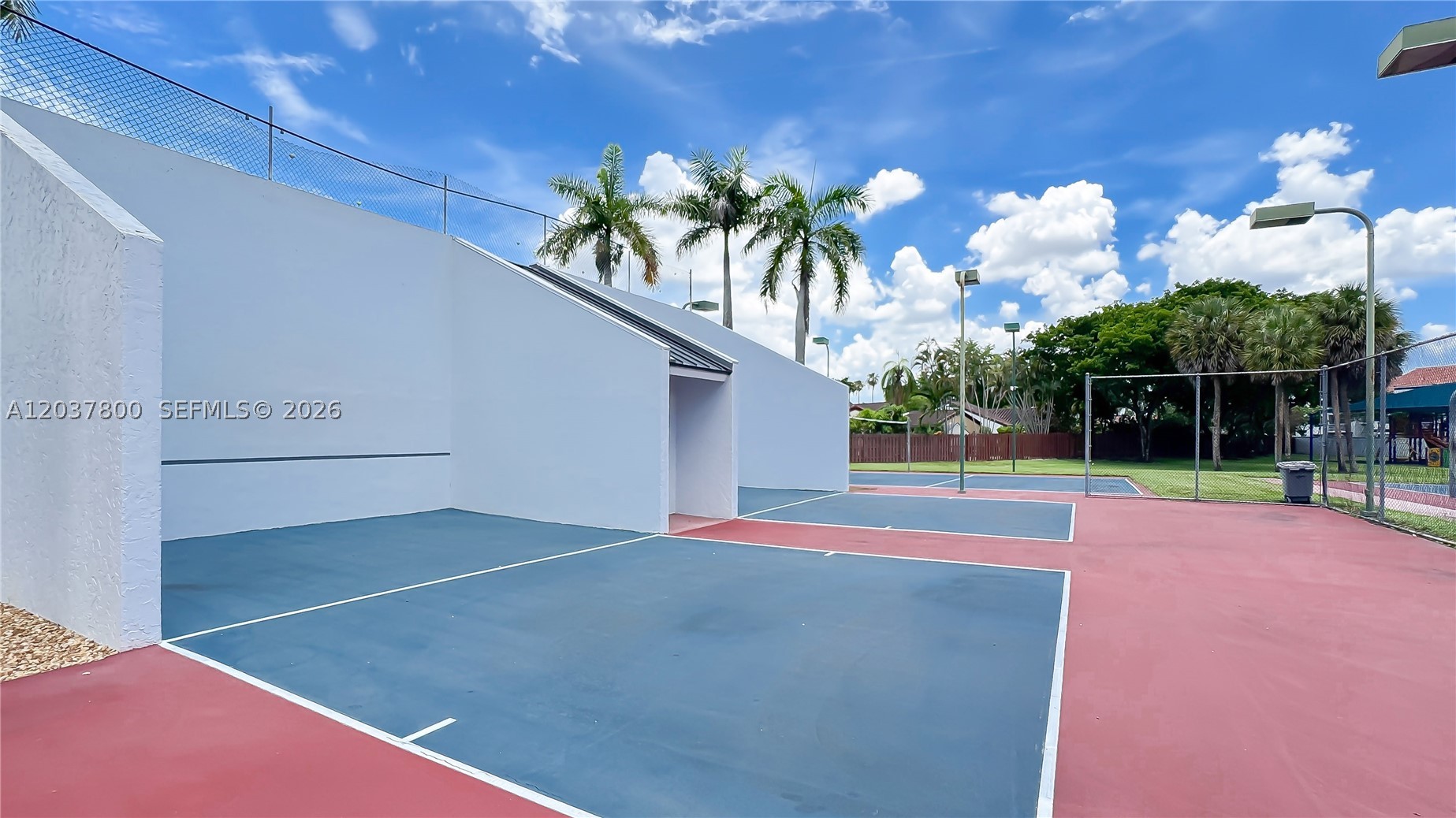 THE MOORS CLUSTER HOMES - Residential