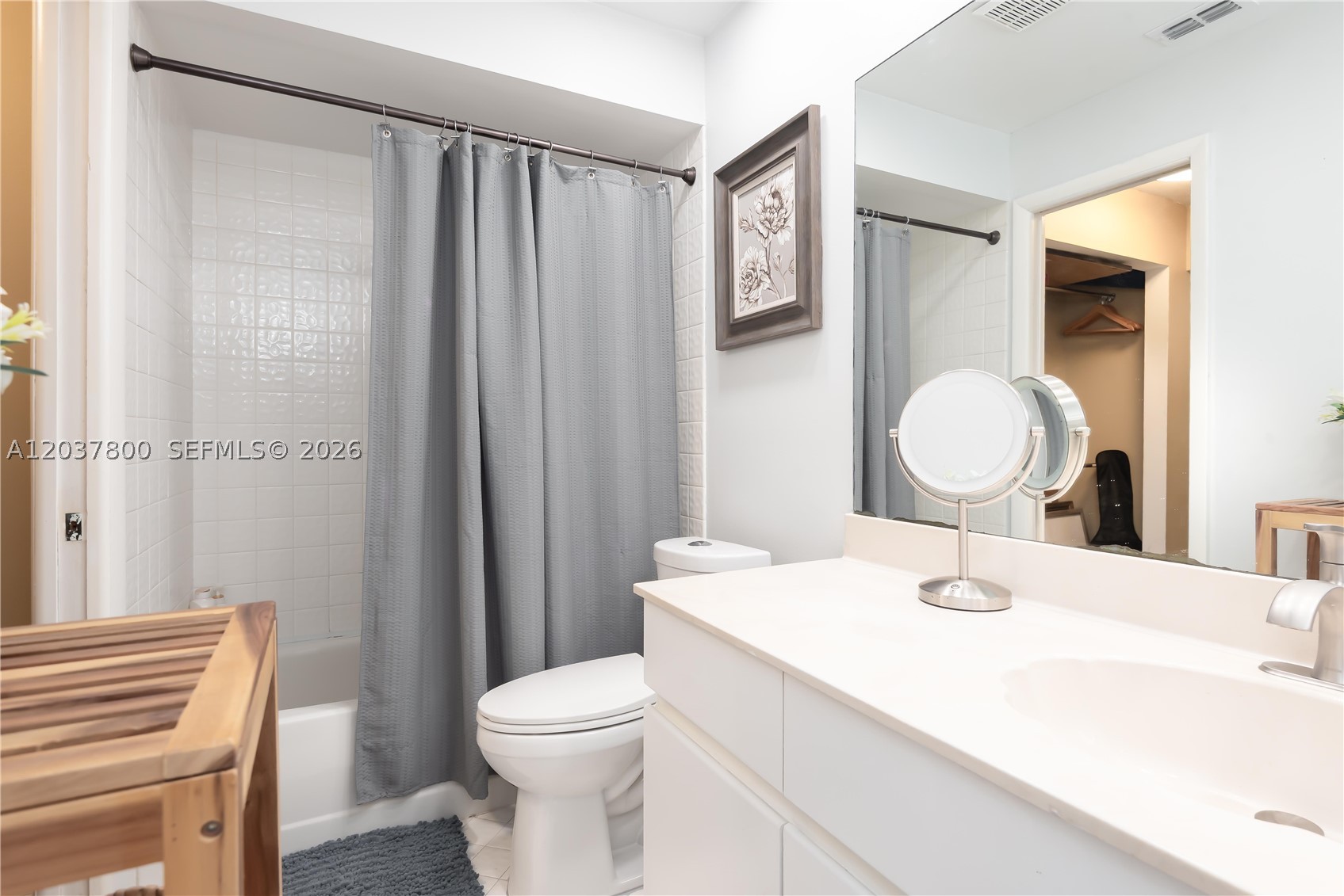 THE MOORS CLUSTER HOMES - Residential